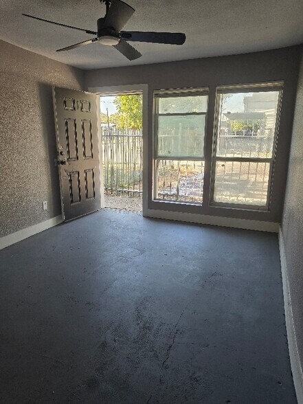 Building Photo - 3802 Dabney St