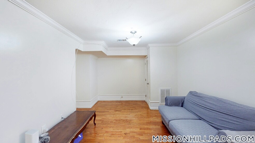 Building Photo - 712 Shawmut Ave