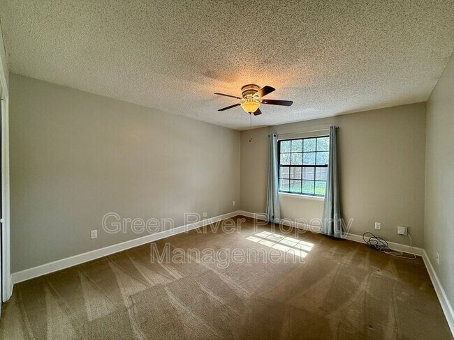 Building Photo - 12955 Julington Ridge Dr E