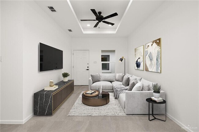 Building Photo - 16 S Links Dr