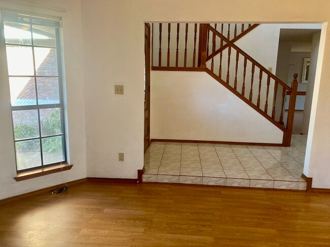 Building Photo - 1945 Zenaida Ave