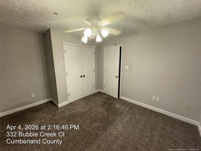 Building Photo - 332 Bubble Creek Ct