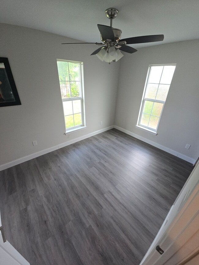Building Photo - Charming 3/2 Home in Seffner, FL.