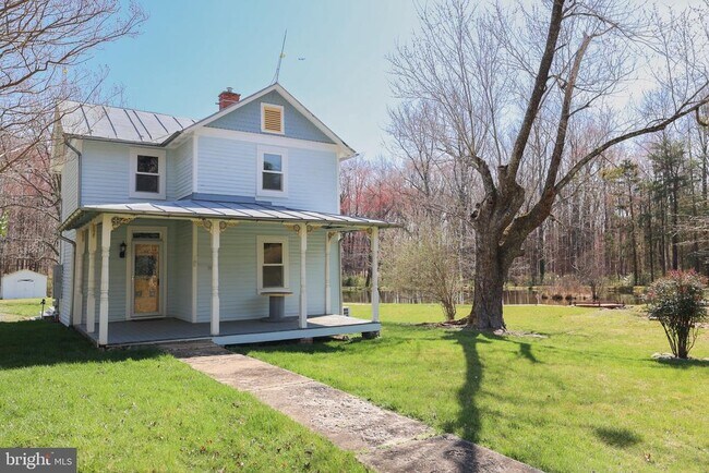 Building Photo - 24060 New Mountain Rd