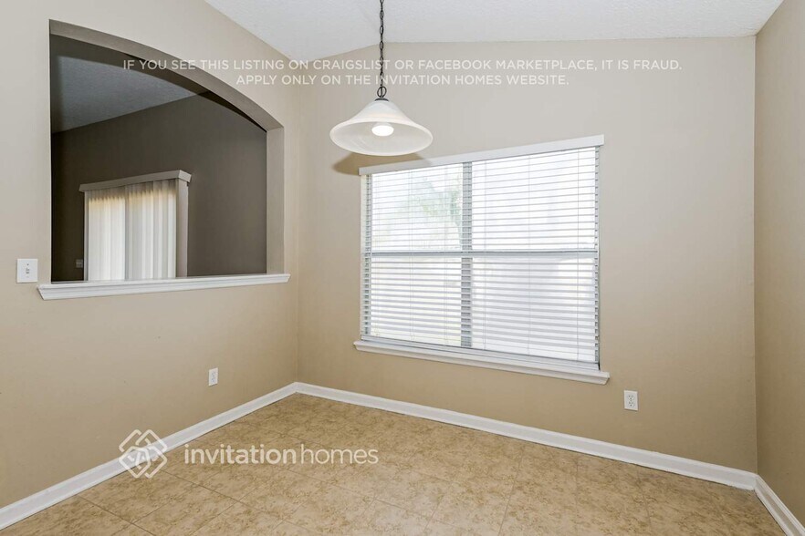 Building Photo - 9098 Gloucestershire Ct