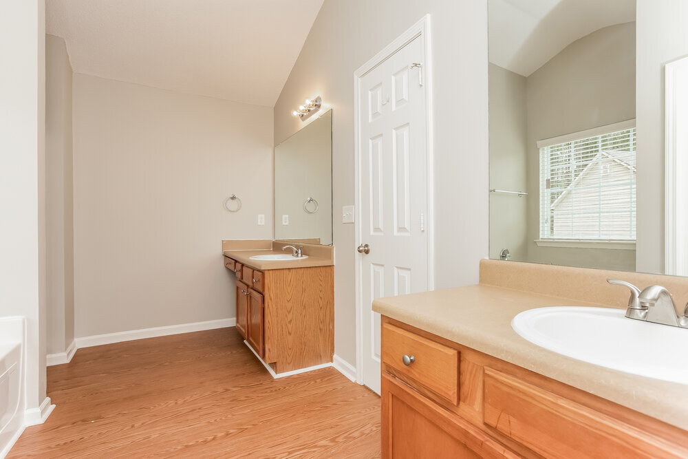 Building Photo - 570 Tuscan Cove