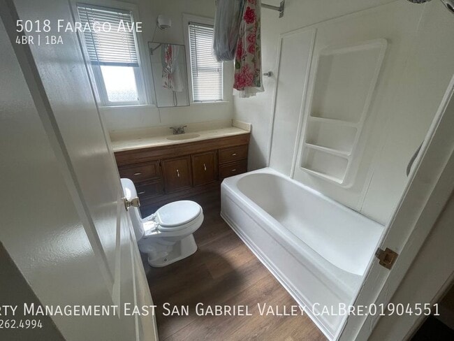 Building Photo - 5018 Farago Ave