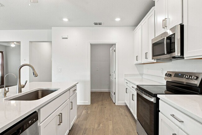 Building Photo - 6628 Homebound Wy