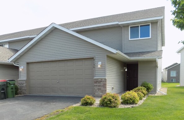 Building Photo - 9136 Goodrich Dr