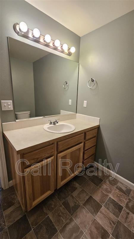 Building Photo - 9302 W Caelen Ave