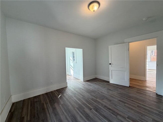 Building Photo - 1026 Inverness Ave