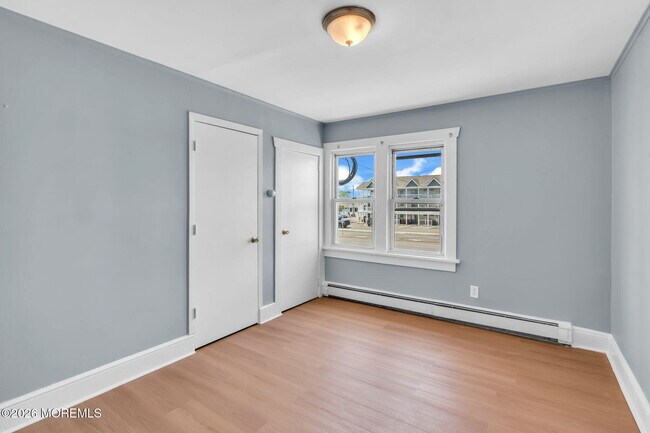 Building Photo - 135 Hamilton Ave
