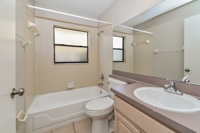 Building Photo - 11015 Felton Ct