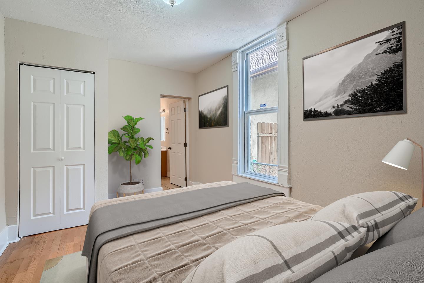 Building Photo - Beautiful Lincoln Park home by Art District on Santa Fe