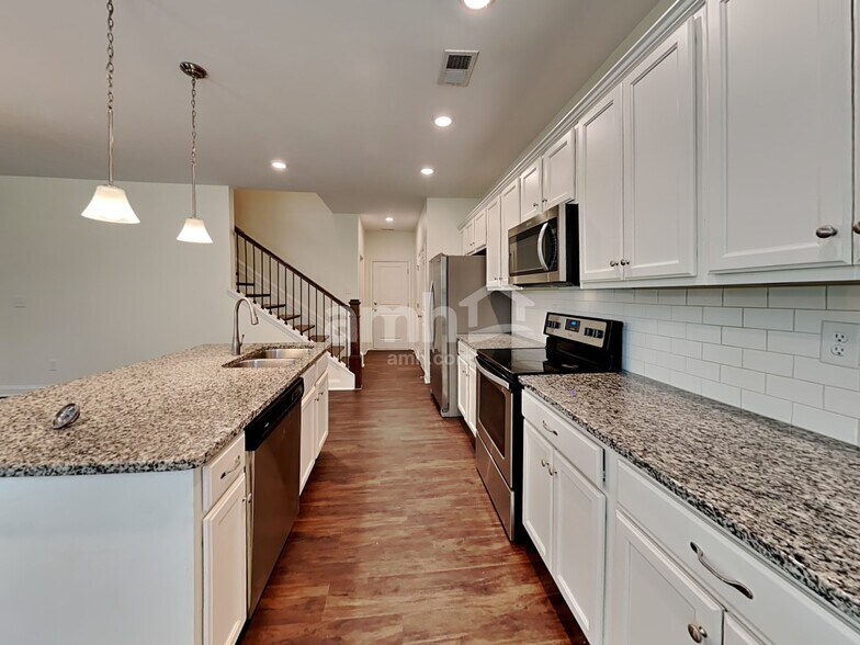 Building Photo - 3548 O'Kelly Drive
