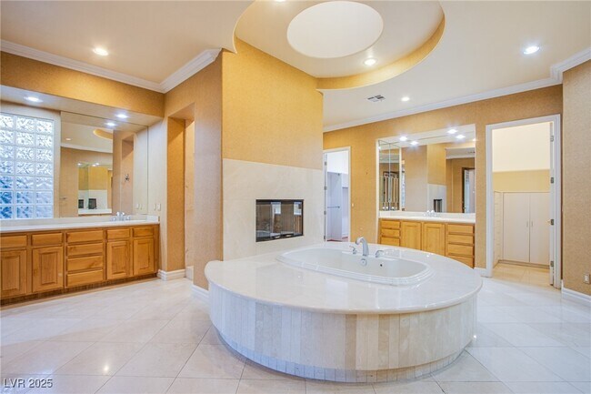 Building Photo - 2258 Green Mountain Ct