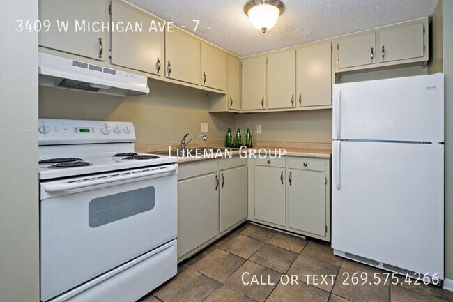 Building Photo - 3409 W Michigan Ave