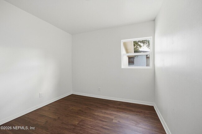Building Photo - 4014 Spires Ave