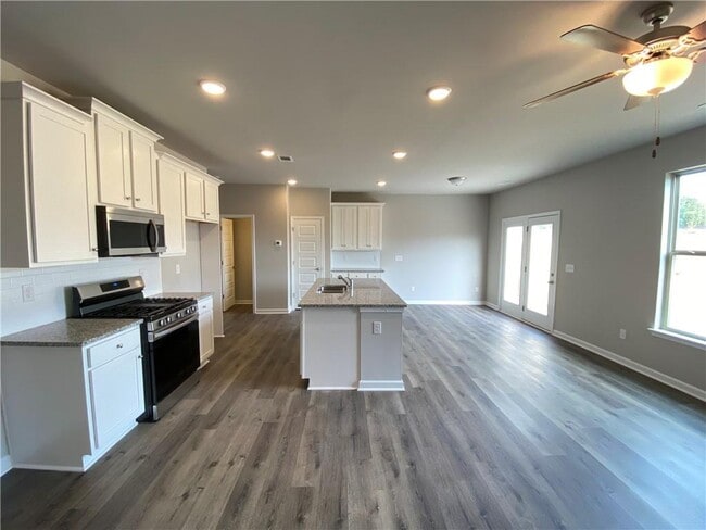 Building Photo - 3761 Prospect Point Dr