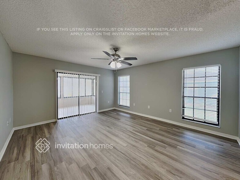 Building Photo - 5517 Highlands Vue Ln