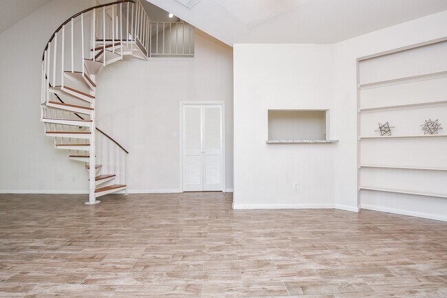 Building Photo - 4144 Greystone Way