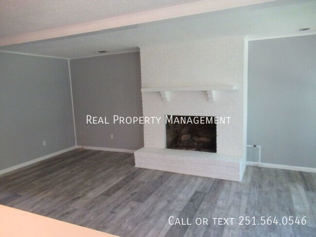 Building Photo - 123 Windsor Ct
