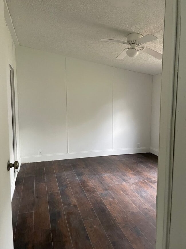 Building Photo - 4439 Lost Pine
