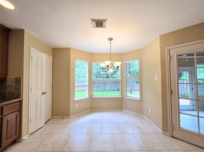 Building Photo - 134 W Greywing Cir