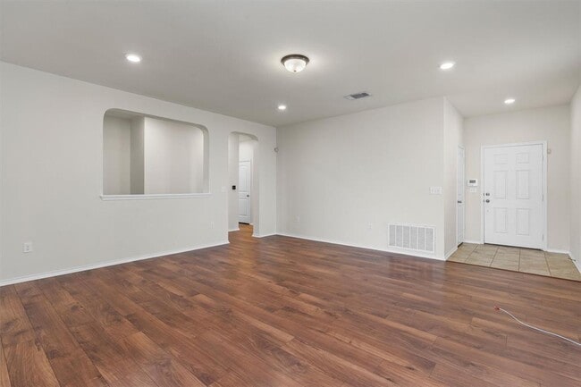 Building Photo - 7604 Knockfin Dr