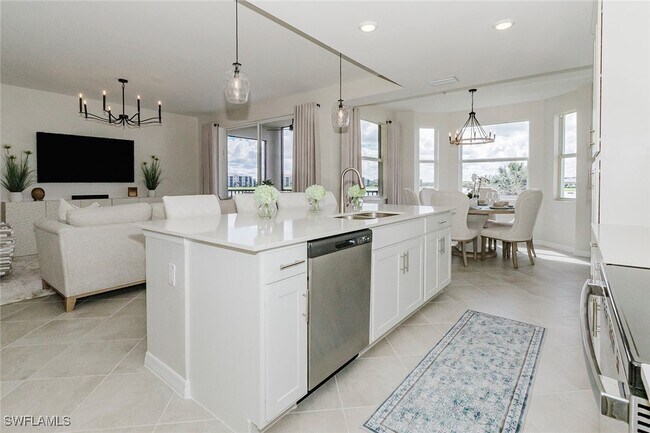 Building Photo - 5527 Double Eagle Cir