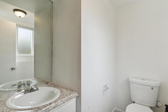 Building Photo - 5245 Mule Deer Dr