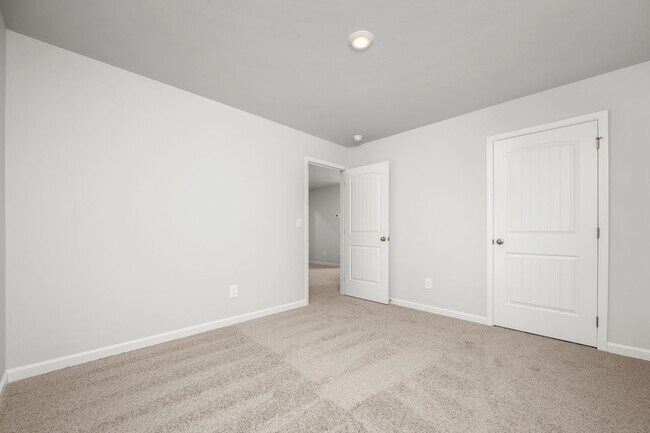 Building Photo - 1510 Mountain View Dr