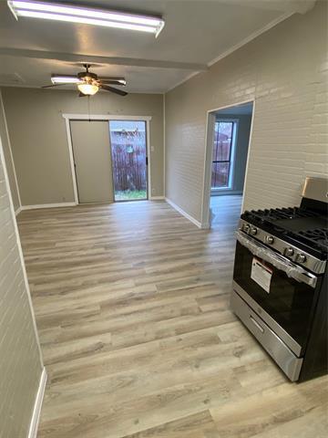 Building Photo - 105 S 3rd St