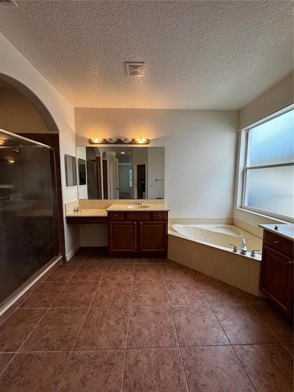 Building Photo - 16330 Birchwood Way