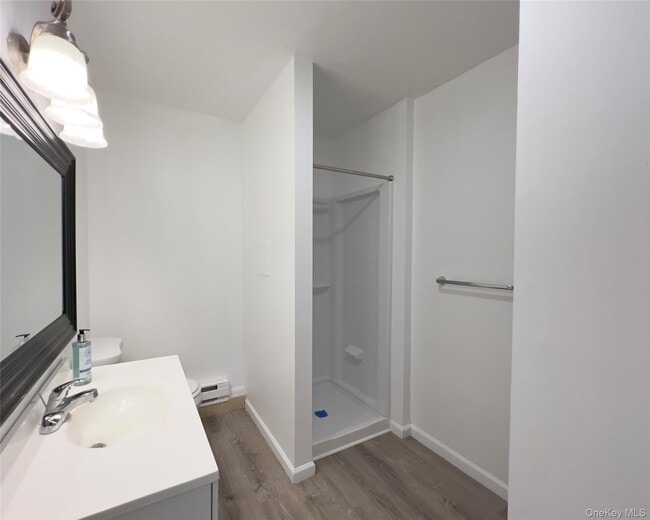 Building Photo - 330 Horsepound Rd