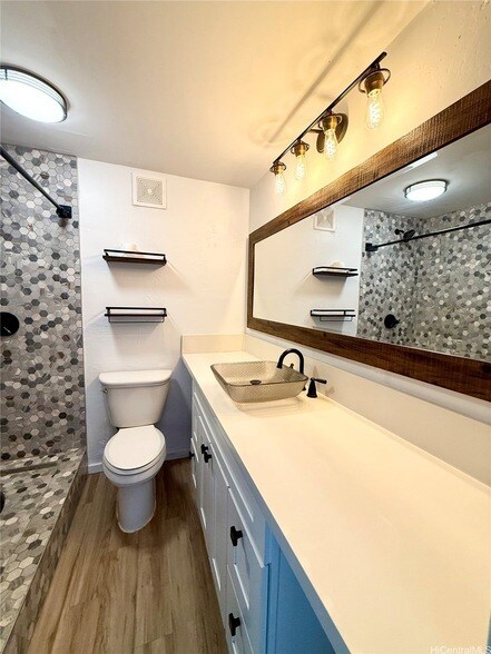 Building Photo - 68-090 Au Street Unit 308E