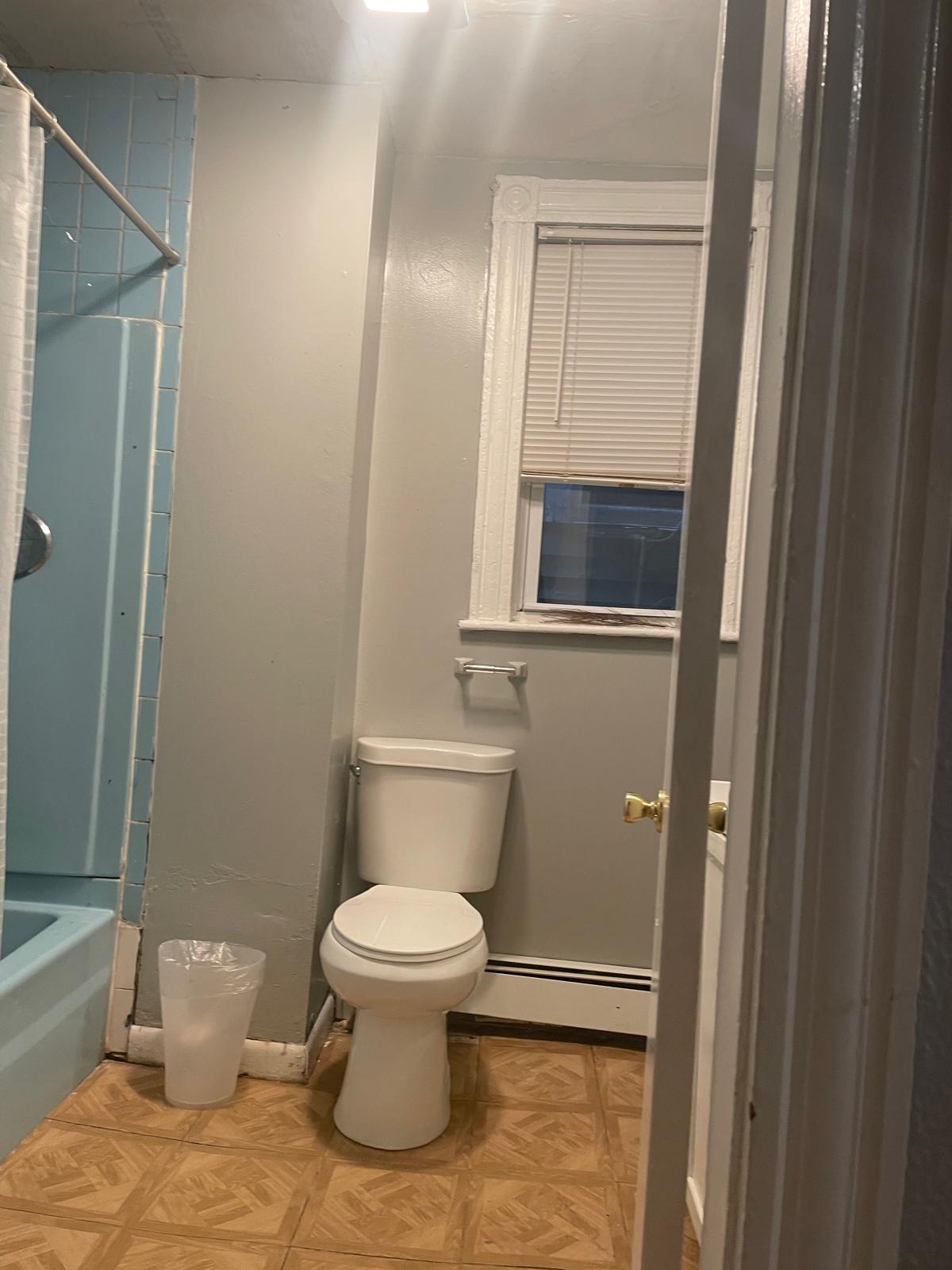 Building Photo - 36 Calumet St