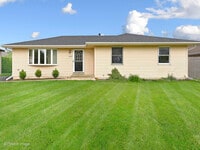 Building Photo - 6908 Great Falls Dr