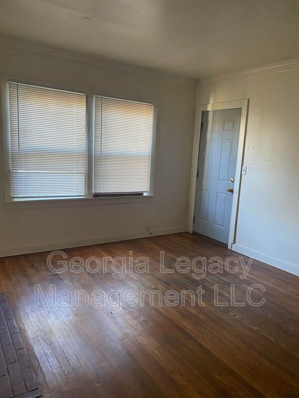 Building Photo - 21 Andrews Ct