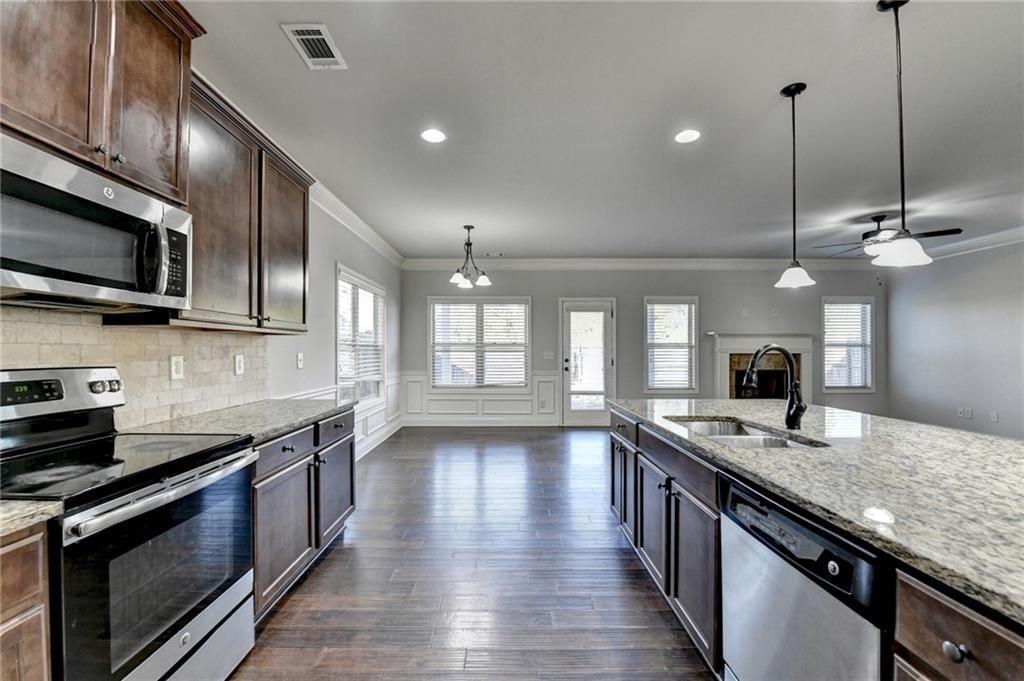 Building Photo - 1264 Brynhill Ct