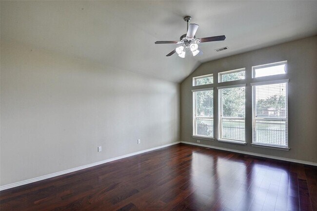 Building Photo - 26303 Crystal Cove Ln