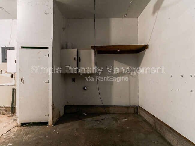 Building Photo - 2608 Greystone Ct