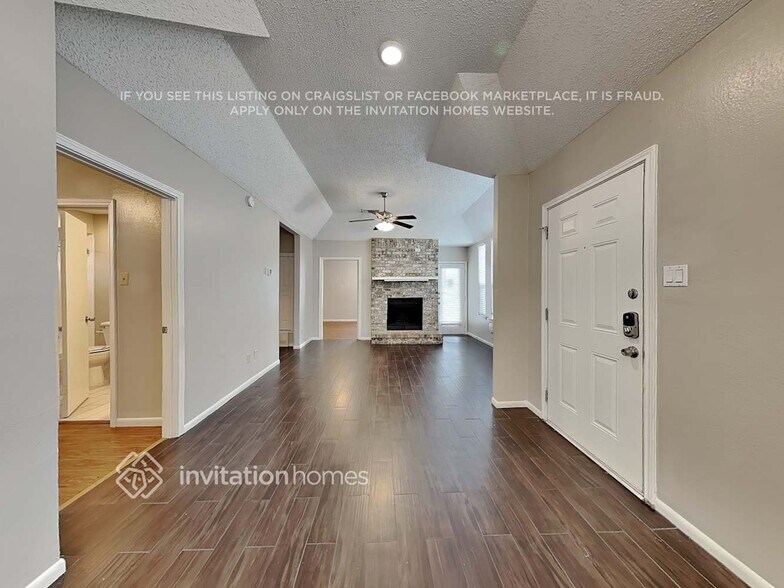 Building Photo - 922 Gaynor Ave