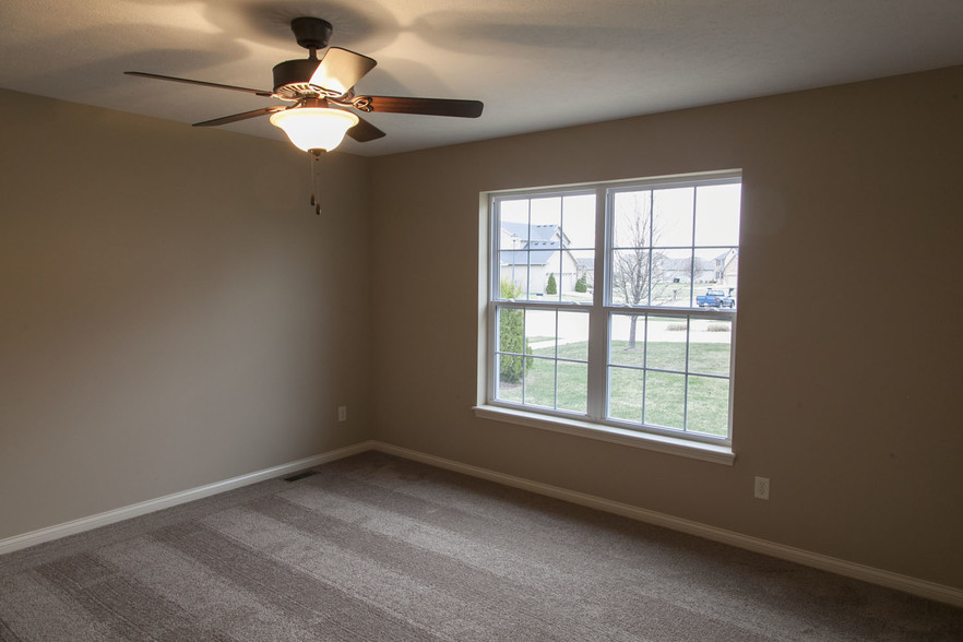 Master Bedroom - 3620 Chardonnay Ct