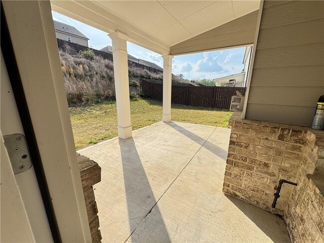 Building Photo - 1572 Dover Creek Ln