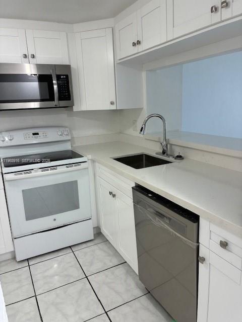 Building Photo - 19805 SW 114th Ave