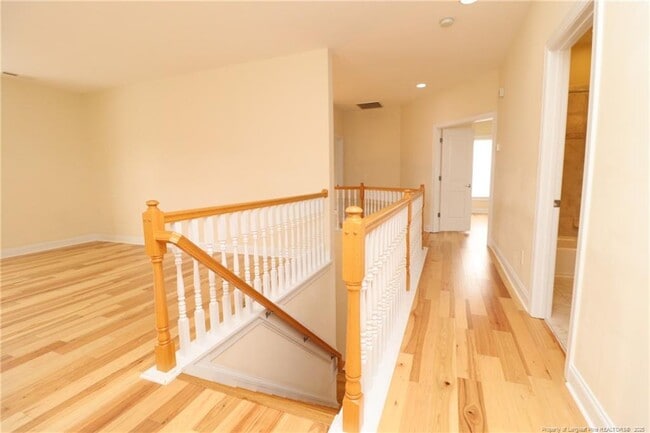 Building Photo - 406 Golden Harvest Loop