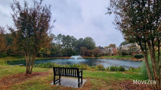 Building Photo - 6733 Constitution Ln