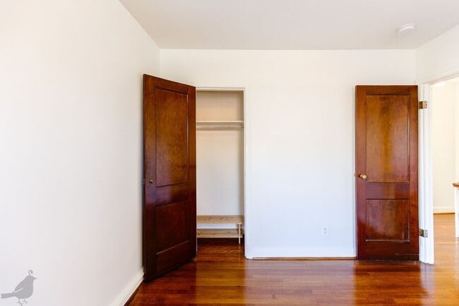 Building Photo - 3937 Ames St NE