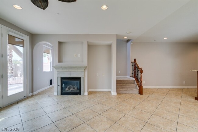 Building Photo - 13 Avenza Dr